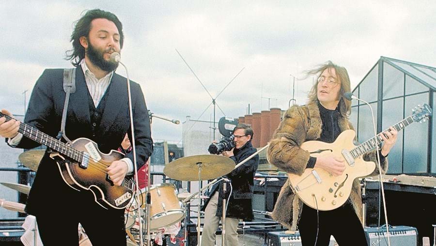 Última apresentação dos Beatles, no dia 30 de janeiro de 1969