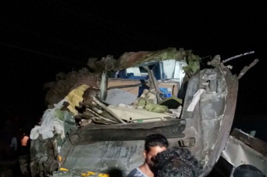 Colisão entre dois comboios em Balasore, Índia	
