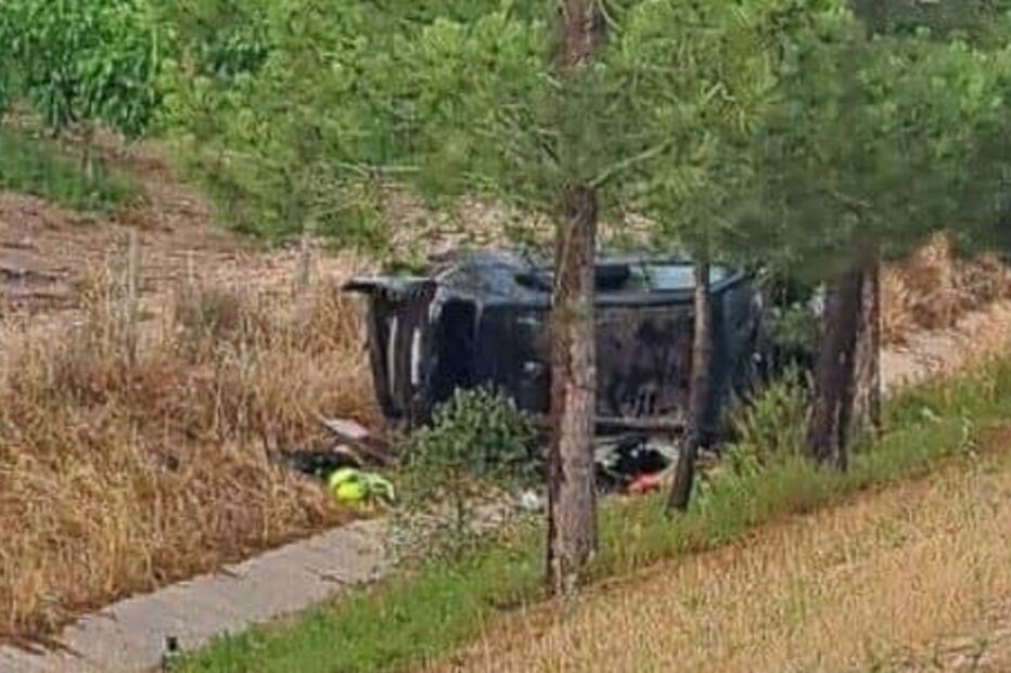 Despiste de carro na A13