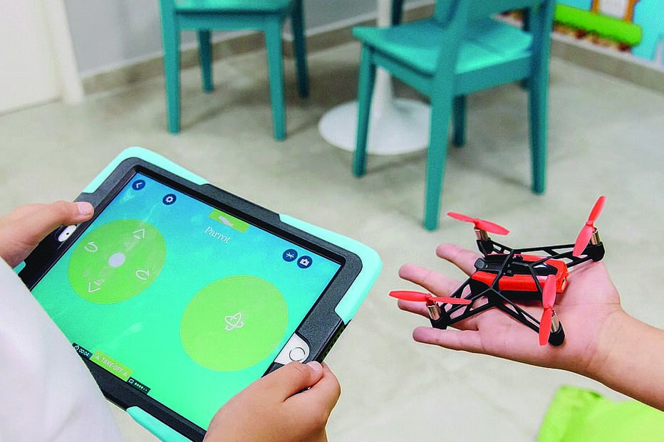 Criança xxx tecnologia xxx