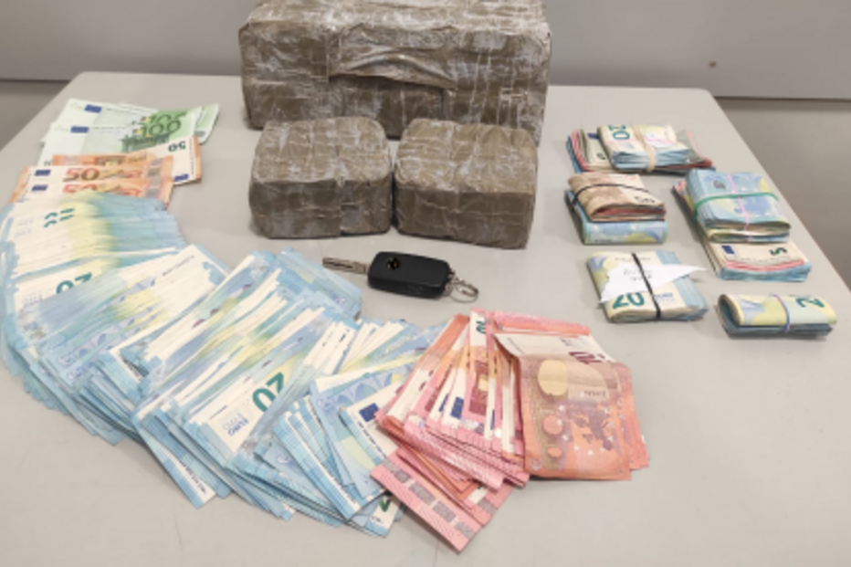 Apreensão na sequência de operações policiais na cidade do Porto