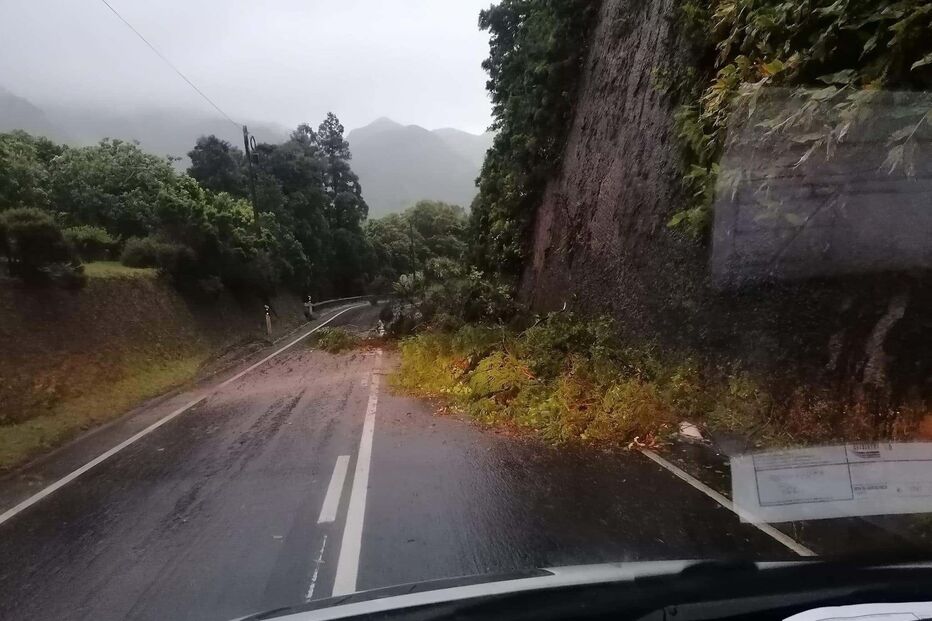 Mau tempo nos Açores