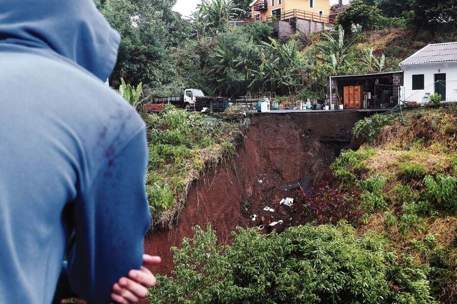 mau tempo, Madeira, deslizamento de terras