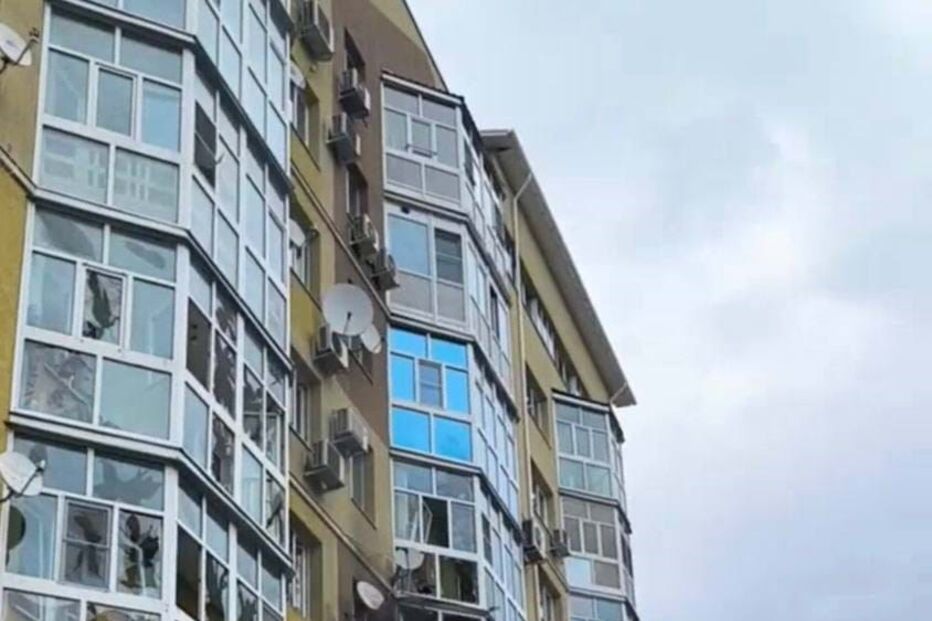 Fragmentos de 'drone' ferem três pessoas em cidade russa de Voronezh