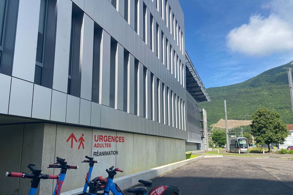 Herói português do ataque em Annecy continua internado
