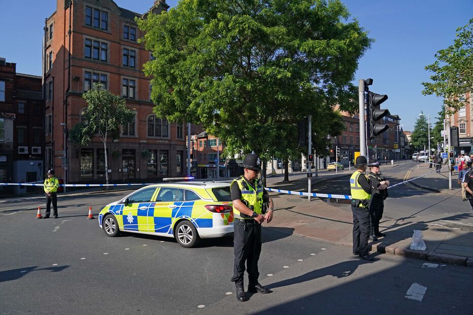 Três mortos e um detido em Nottingham. Polícia fechou ruas do centro da cidade