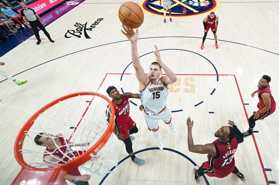 Nuggets ganharam a série por 4-1