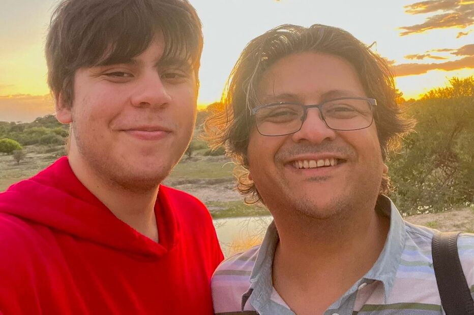 Shahzada Dawood, vice-presidente da 'Engro Corporation’, e o filho, Suleman Dawood