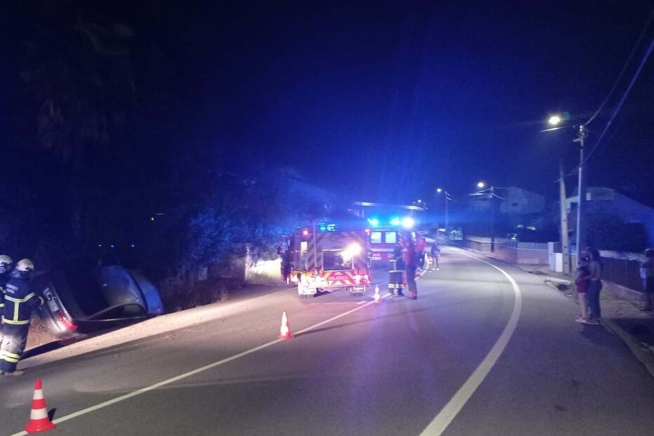 Despiste de carro em Oliveira de Azeméis