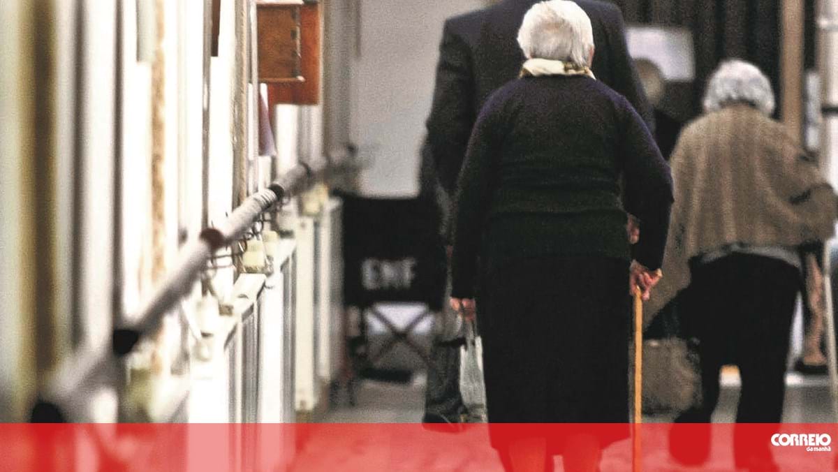 Segurança Social encerrou 97 lares até final de novembro, 24 de forma urgente