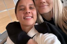 A australiana Sam Kerr e a norte-americana Kristie Mewis