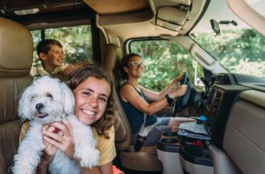 Como poupar nas férias de verão
