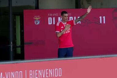Di Maria apresentado no Estádio da Luz