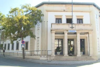 Operação na Baixa de Faro com 10 detidos