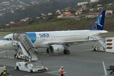 Avião faz aterragem forçada no Porto Santo devido a distúrbios de escocês