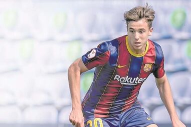 Médio de 21 anos deverá ser emprestado até ao fim da época 