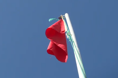 Já é permitido ir a banhos na praia de Olhos d'Água no Algarve