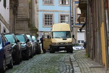 Dupla condenada a penas de prisão por roubos a carrinhas de valores em Gaia