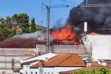 Cine-Teatro Florbela Espanca, incêndio