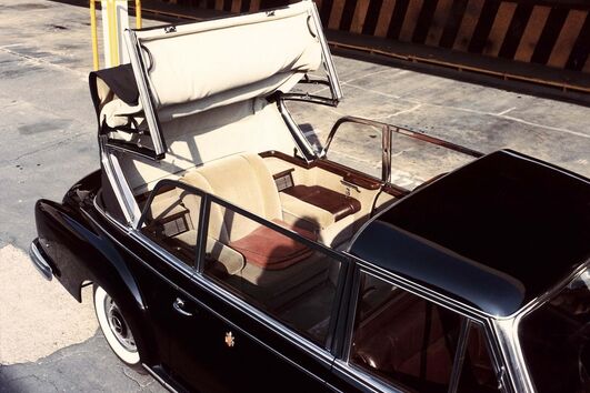 2023-07-25_12_52_03 1960 # mercedes-benz 300d pullman landaulet #02.jpg