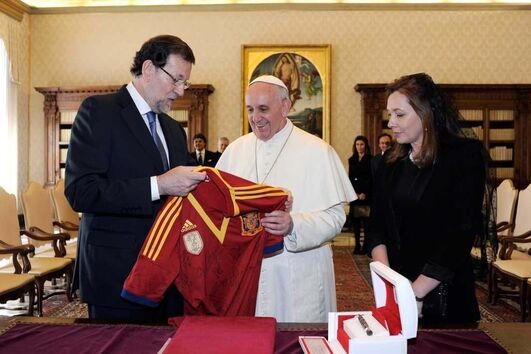 Coleção de camisolas do Papa - interativa