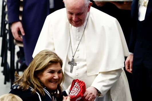 Coleção de camisolas do Papa - interativa