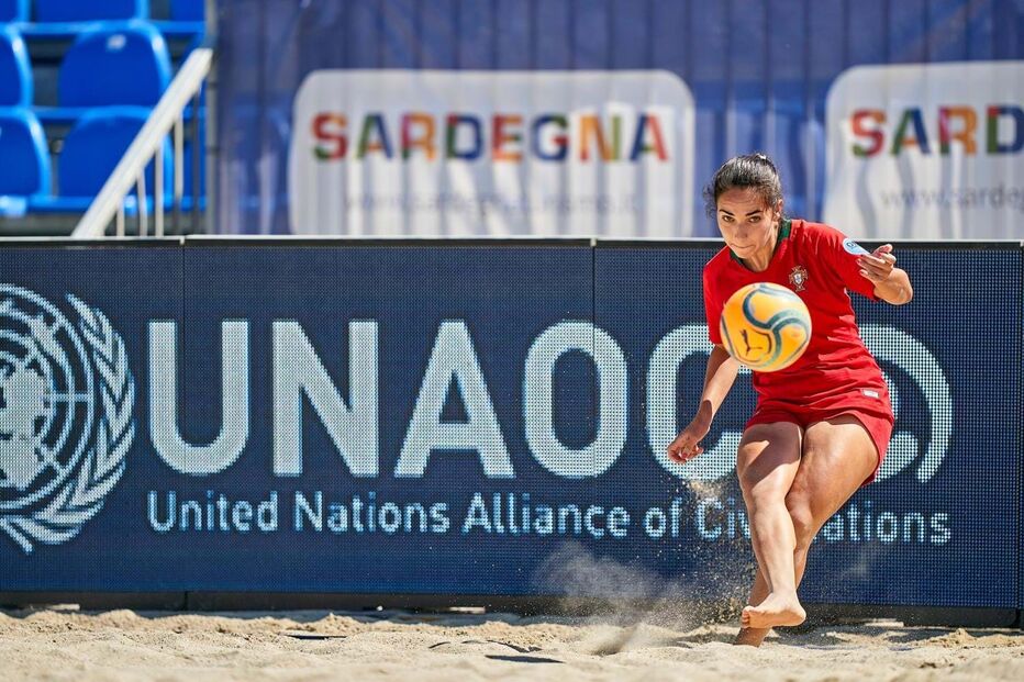 Futebol de praia feminino