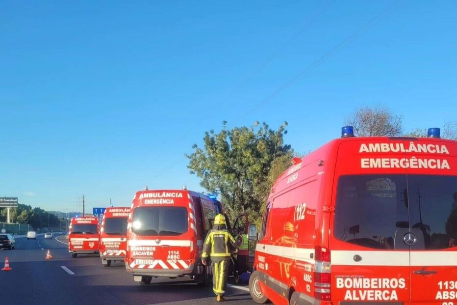 choque em cadeia na A1 sacavém