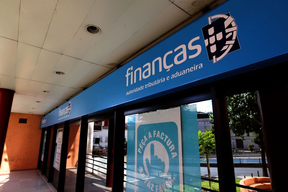 Finanças
