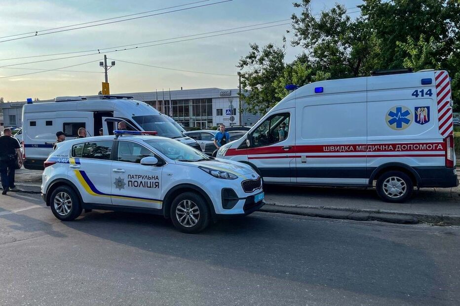 Homem morre após se fazer explodir em tribunal de Kiev