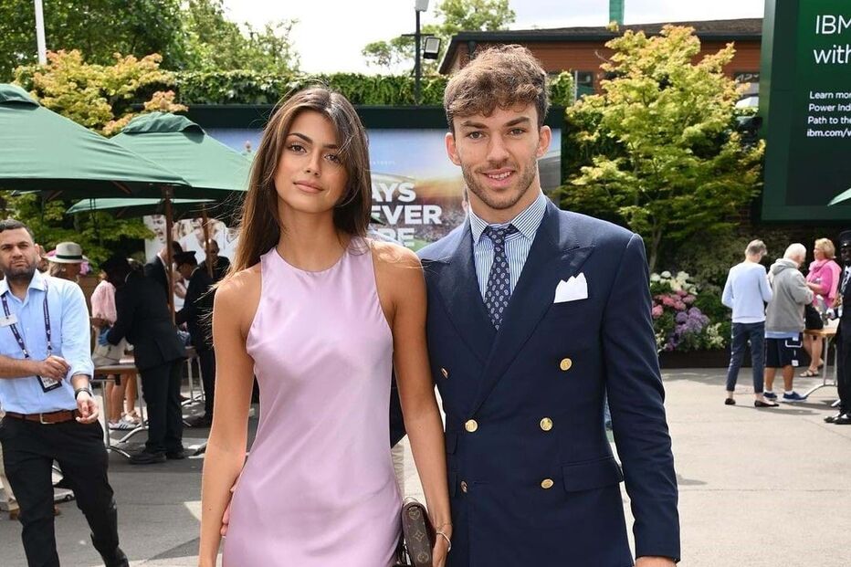 Kika Cerqueira Gomes e Pierre Gasly