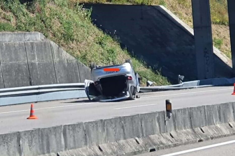 Acidente em Vila Nova de Gaia