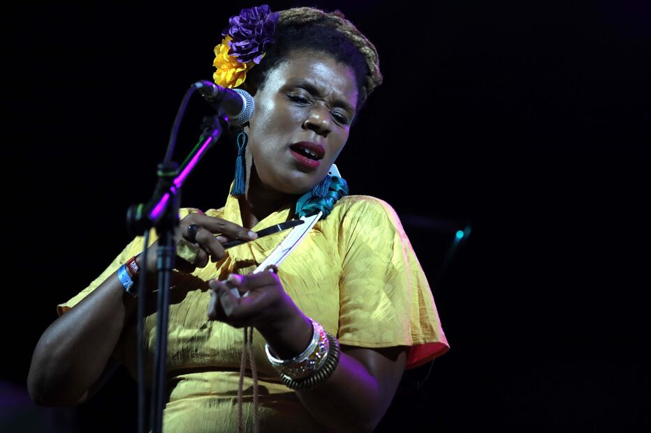 2023-07-13_18_11_18 14 Carmen Souza 2F7A0466.JPG