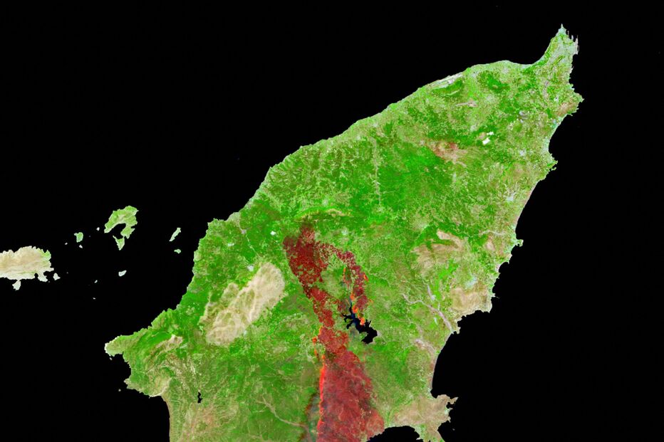 Área afetada pelos incêndios em Rodes