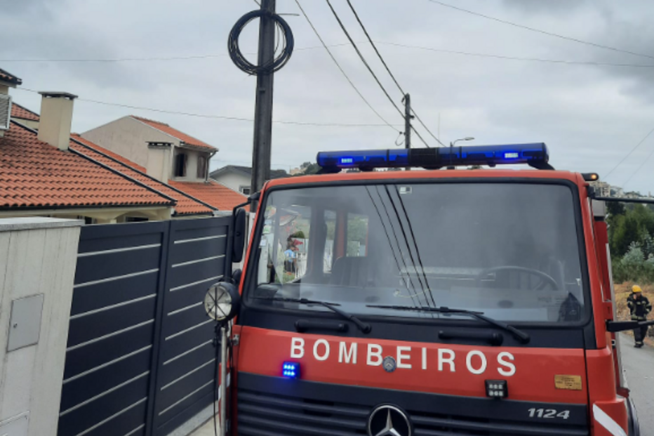 Ferido grave em explosão de gás