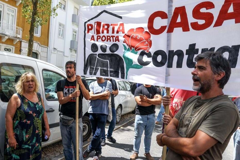 Concentração contra o programa do Governo 