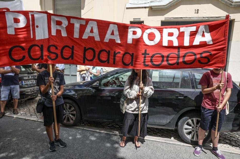 Concentração contra o programa do Governo 