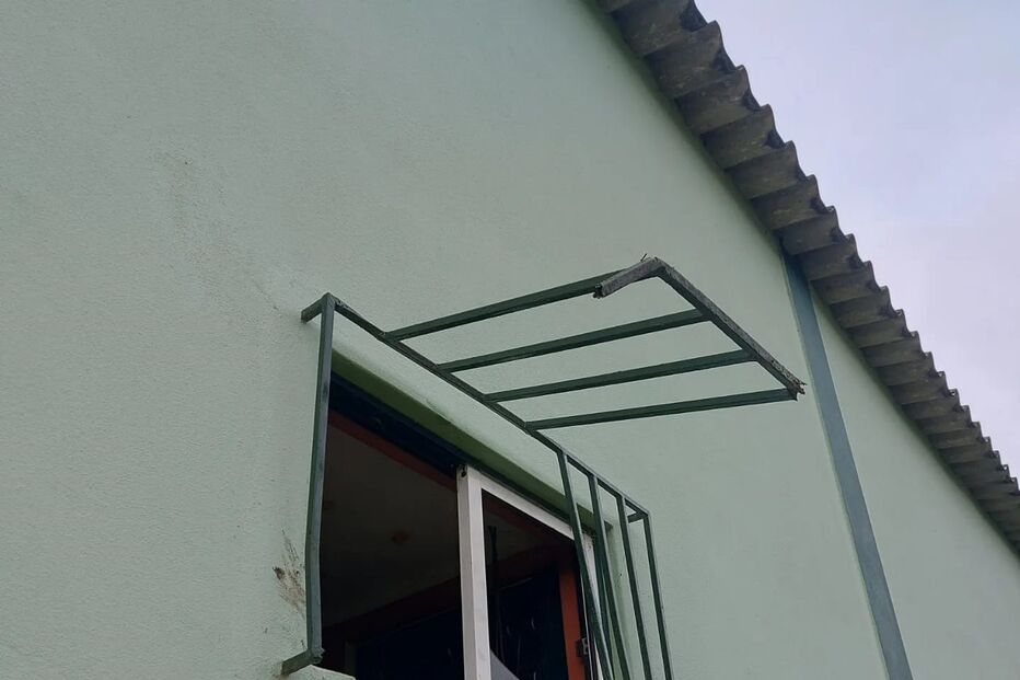 No primeiro roubo, assaltantes conseguiram aceder ao espaço pela janela