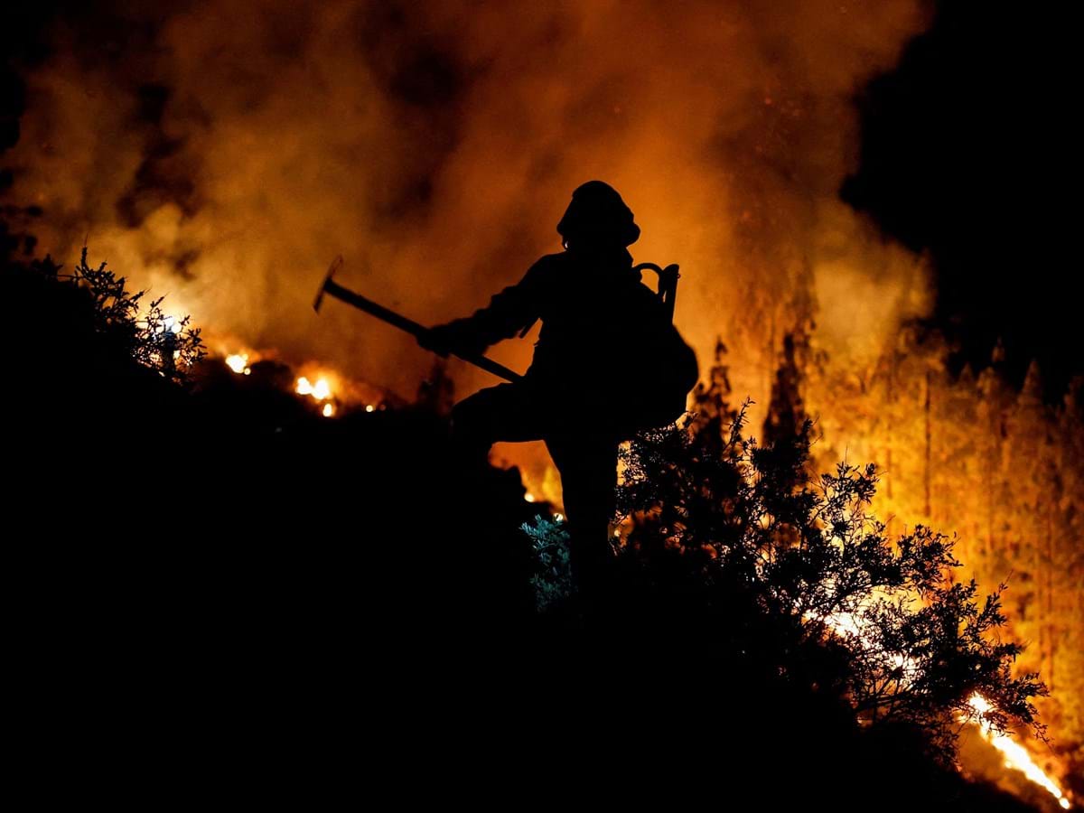 A MENINA QUE DESCOBRIU O FOGO 🔥, HISTÓRIA INFANTIL INTERATIVA