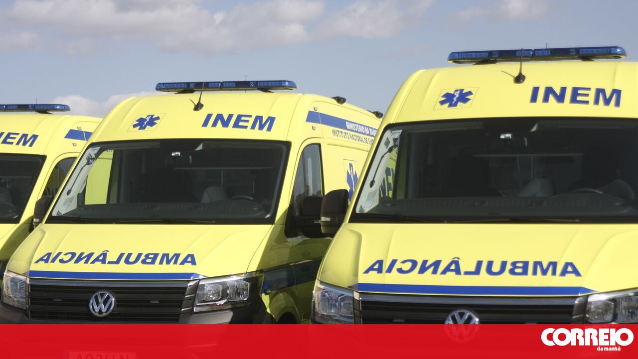 Tech Glitch at Lisbon's 112 Emergency Center Causes Ambulance Delays