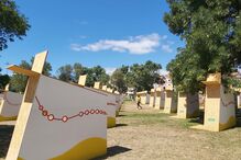 Padres confessaram jovens em vários idiomas