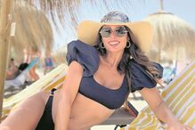 Vanessa Rebelo cheia de estilo na praia
