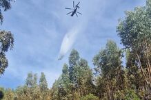Oito meios aéreos e 147 operacionais mobilizados para fogo em Murça