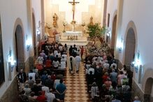 Interior da Igreja onde está fechada a mãe de Rubiales