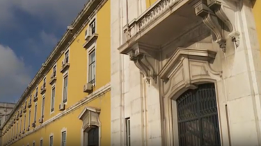 Quem fez o santuário de Maddie?