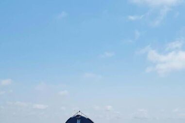 Iate da princesa Diana naufraga em França