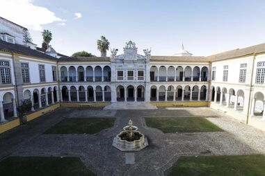 Universidade de Évora