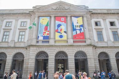 Fachada da Reitoria da Universidade do Porto