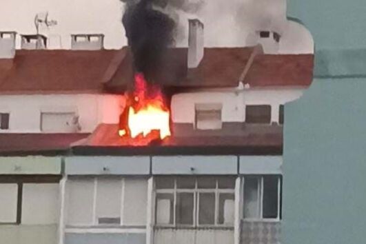 Um ferido grave em incêndio numa habitação na Amadora 