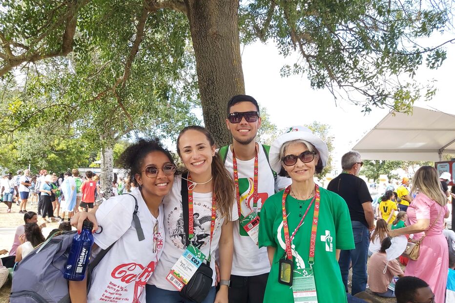 Camila, Joana, Arthur e Arminda
